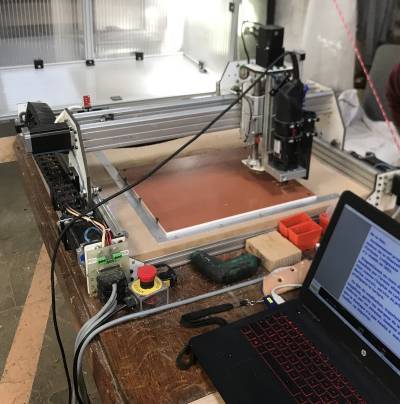 Fraiseuse a commande numérique Fraiseuse a commande numérique